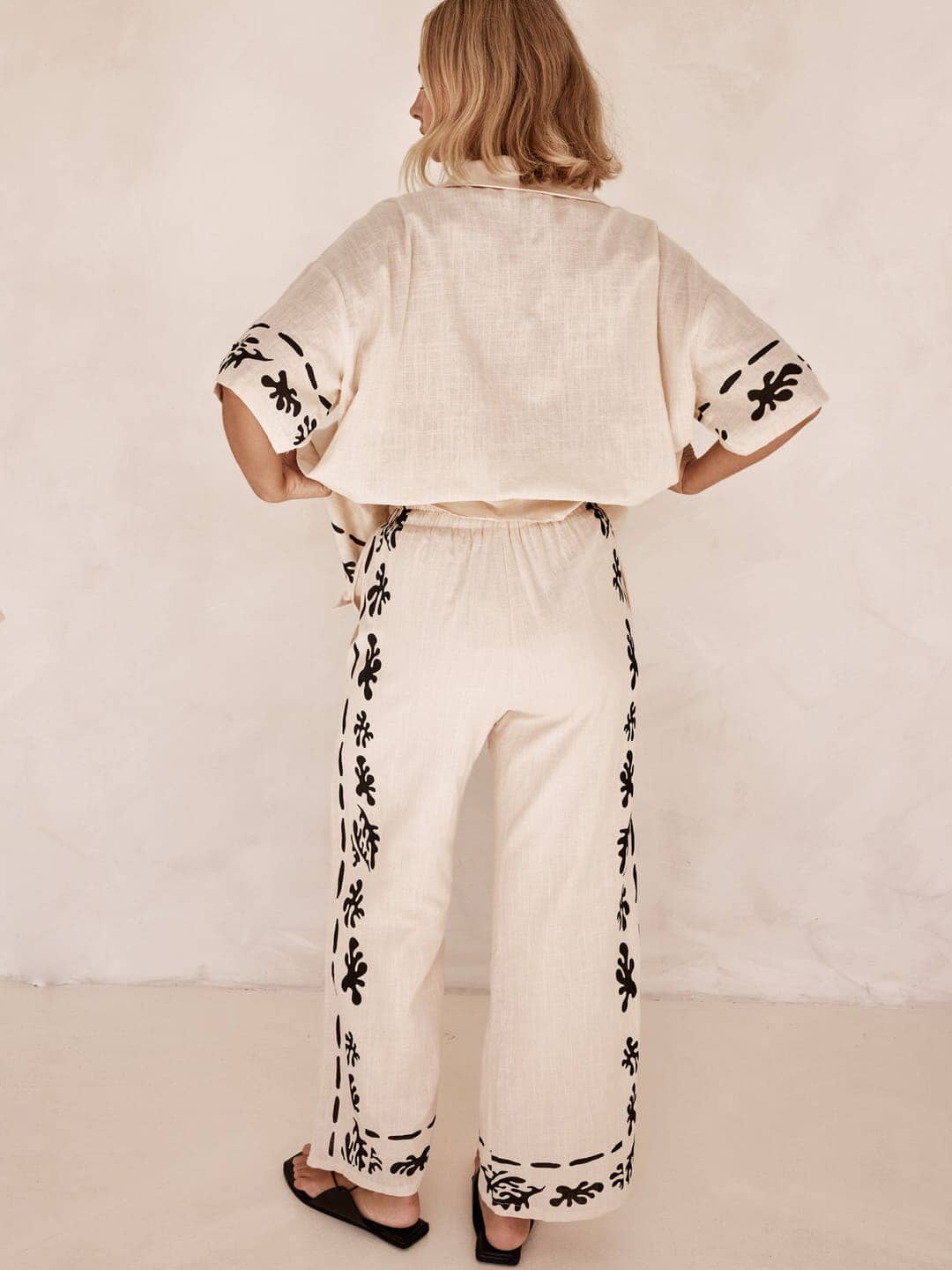 Yuna Printed Pants with Wide Legs Pants Set JURKJESBOETIEK 