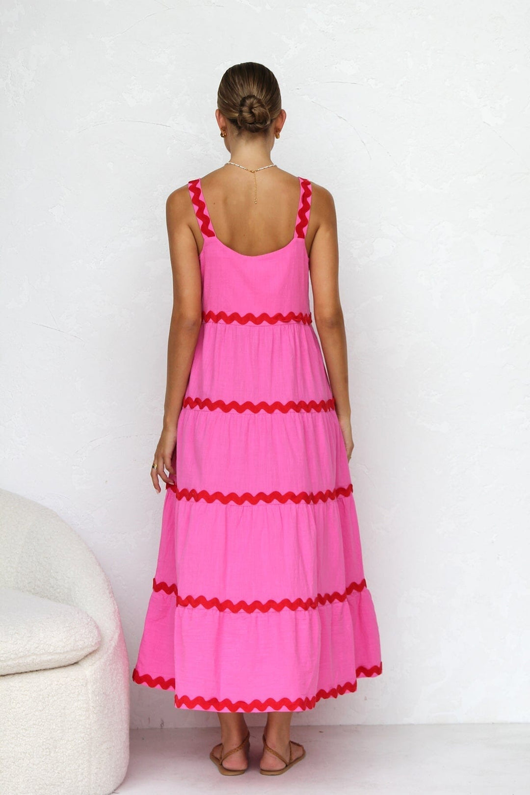 Inari Roze Midi Jurk Maxi Dresses JURKJESBOETIEK 