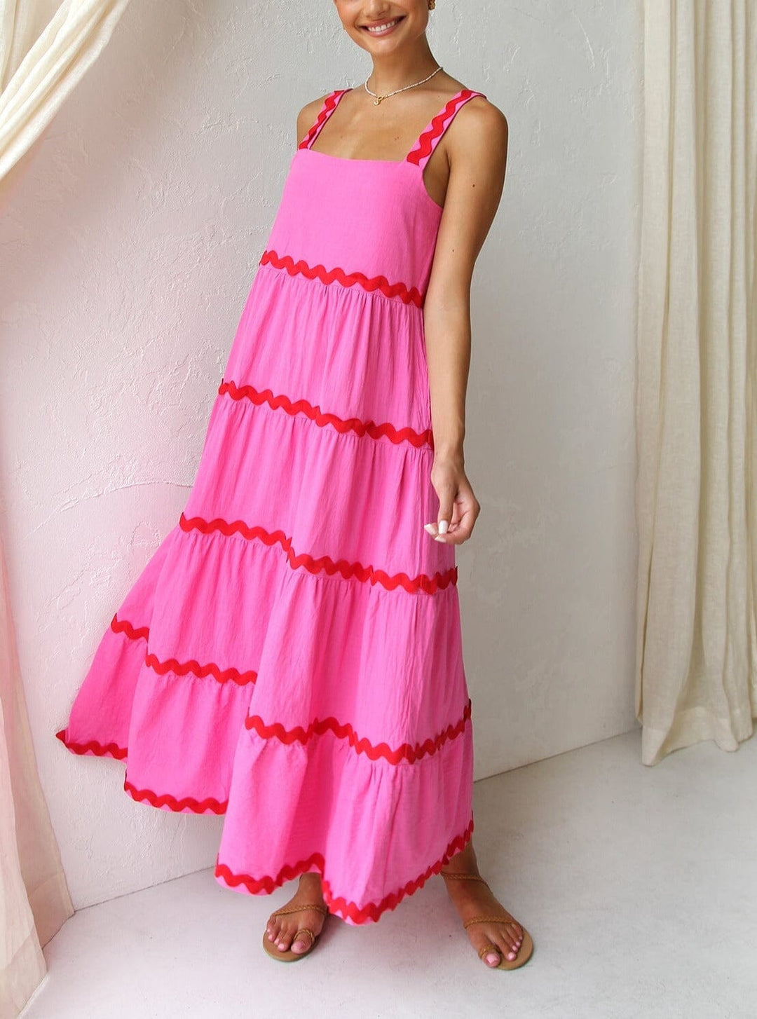 Inari Roze Midi Jurk Maxi Dresses JURKJESBOETIEK 