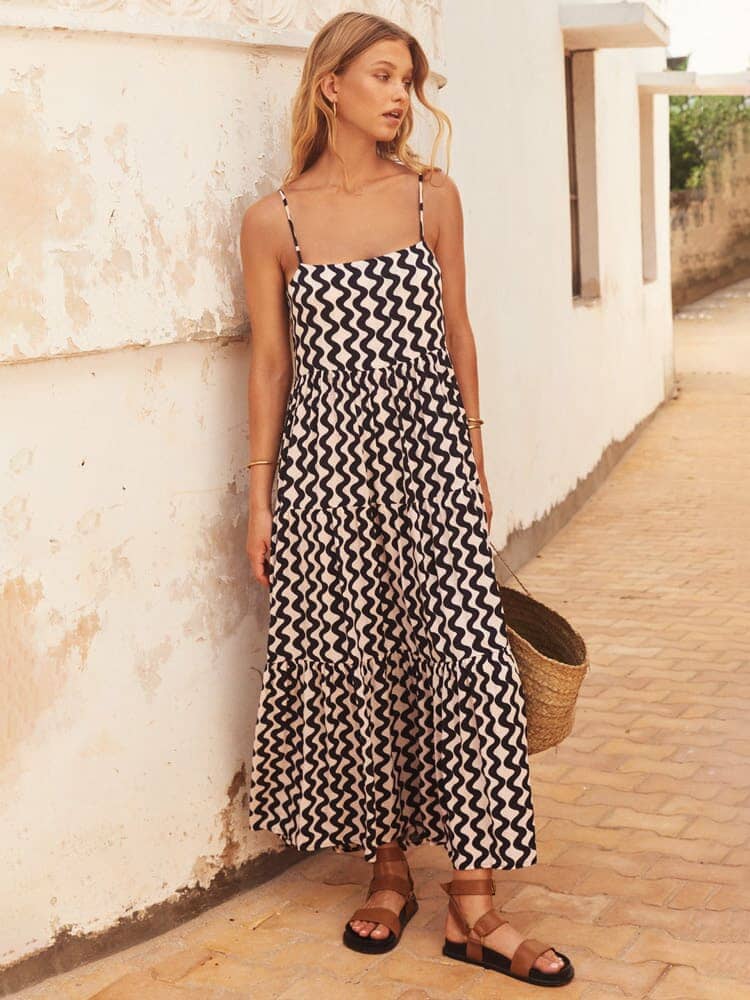 Nina Maxi Jurk met Split en Vierkante Halslijn Midi Dresses JURKJESBOETIEK 