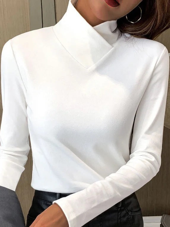 Yara Elegant Turtleneck Sweater