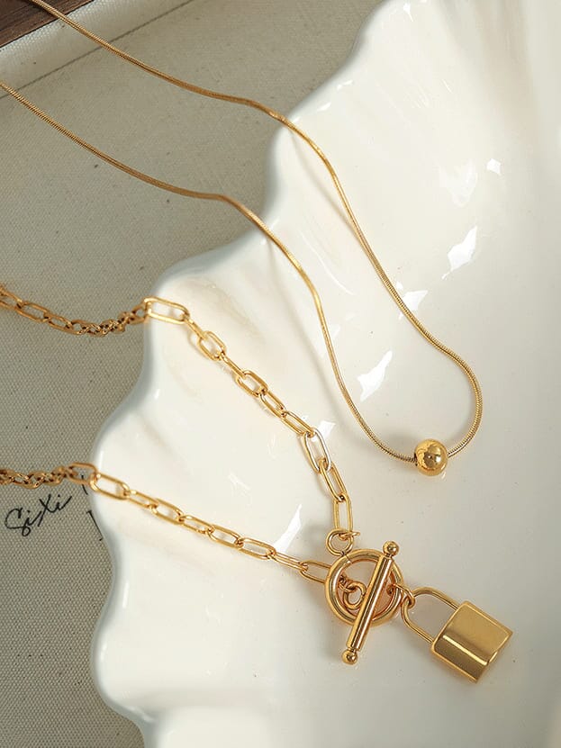 Fob Gold Necklace Necklaces DRESS/ATELIER 