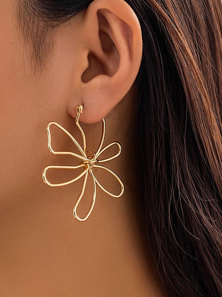 Fashionable Metal Glossy Large Flower Earrings Earrings DRESS/ATELIER 