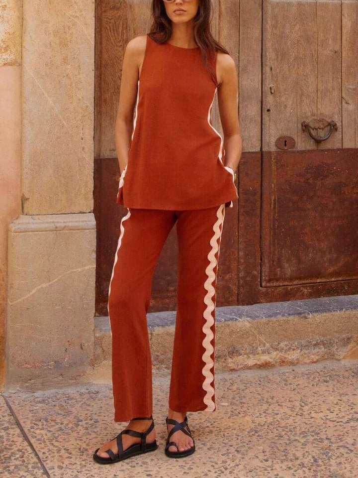 Veerle Sleeveless Top with Loose Slit And Pants With Wide Legs Pants Set JURKJESBOETIEK Brown S 