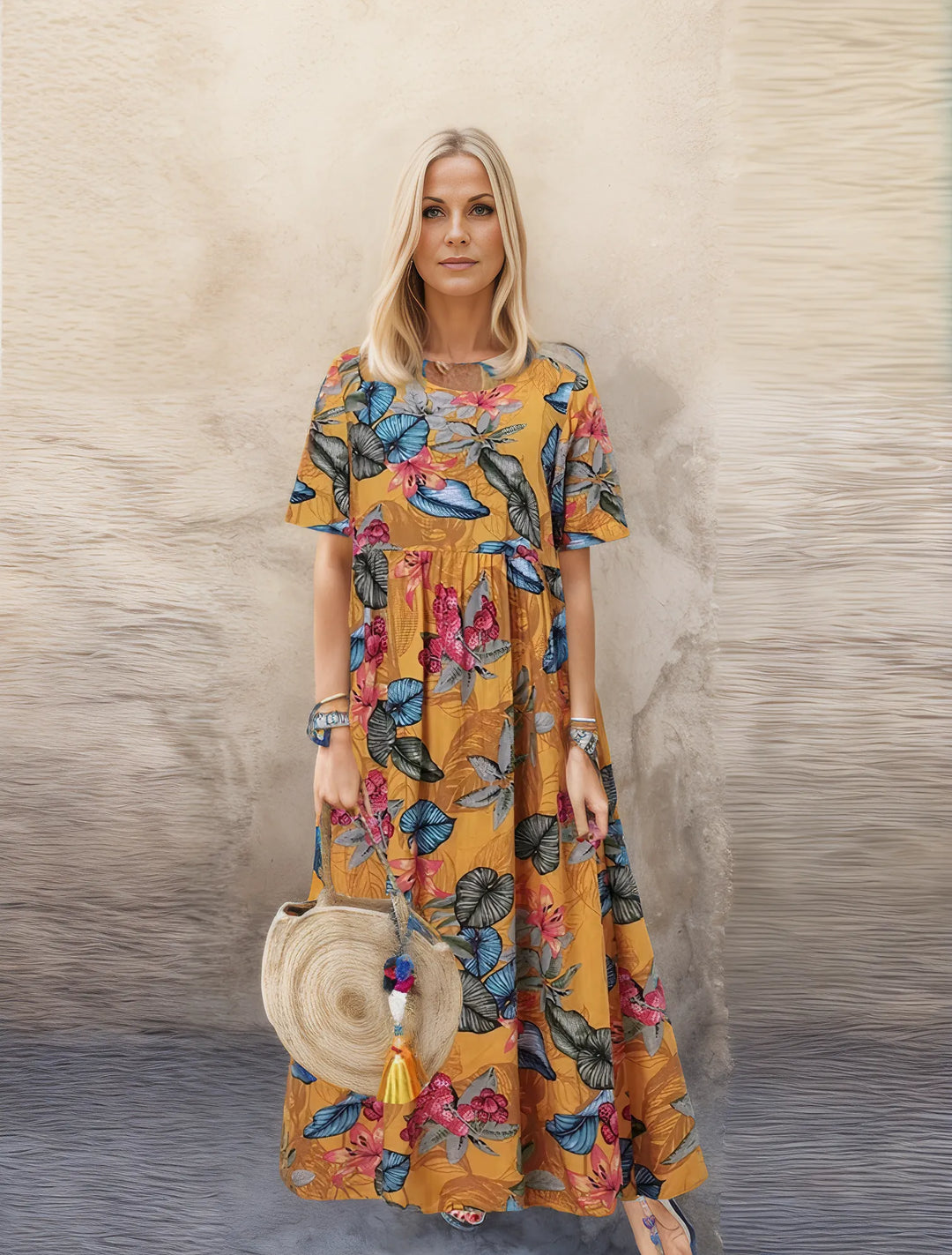 Maisae Floral Maxi Dress