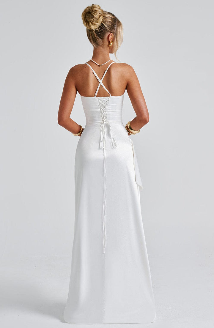 Hera Elegant Maxi Dress