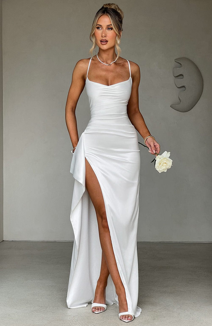 Hera Elegant Maxi Dress