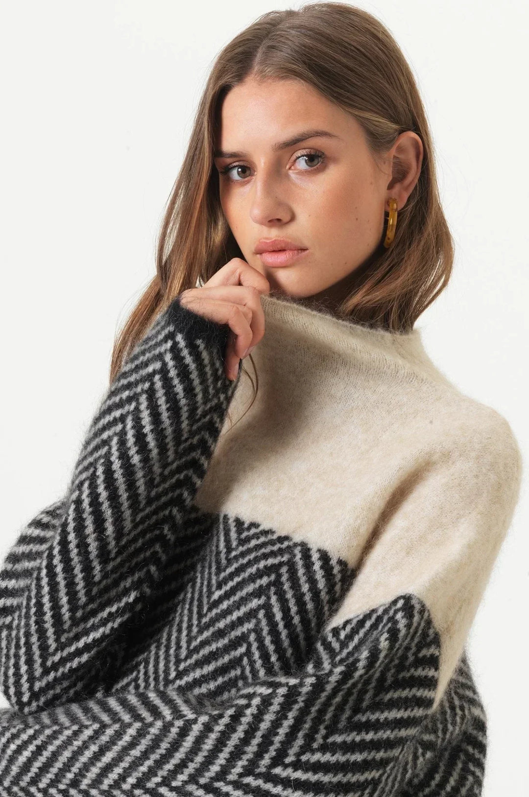 Adele™ | Premium Turtleneck in Luxurious Knit